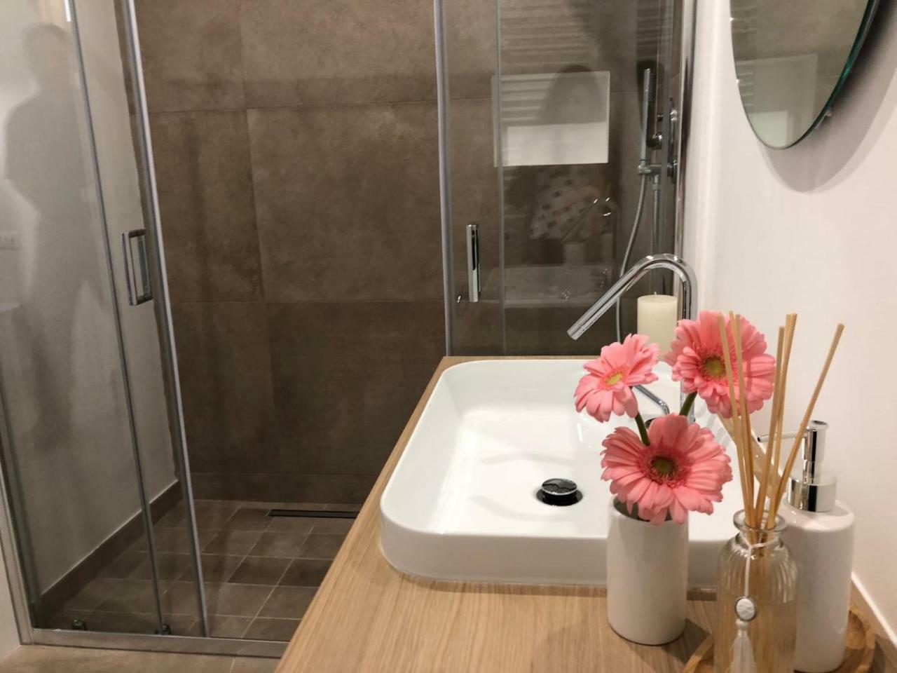 Suitesgaribaldi Cagliari Dış mekan fotoğraf